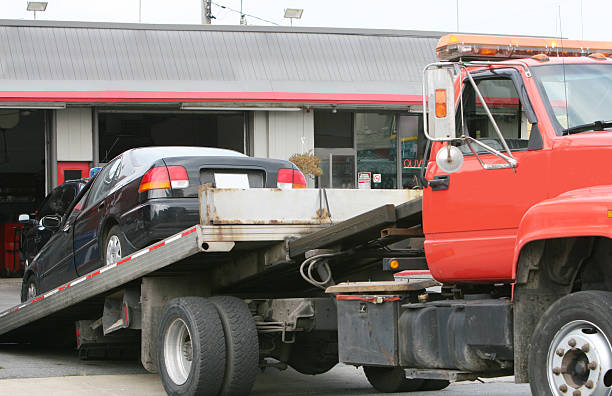 Flatbed tow truck, Hemet, Ca